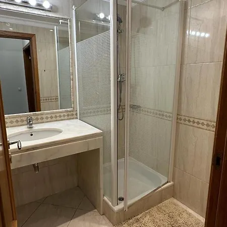 Luxury 7 Star With Free Wifi Internet *